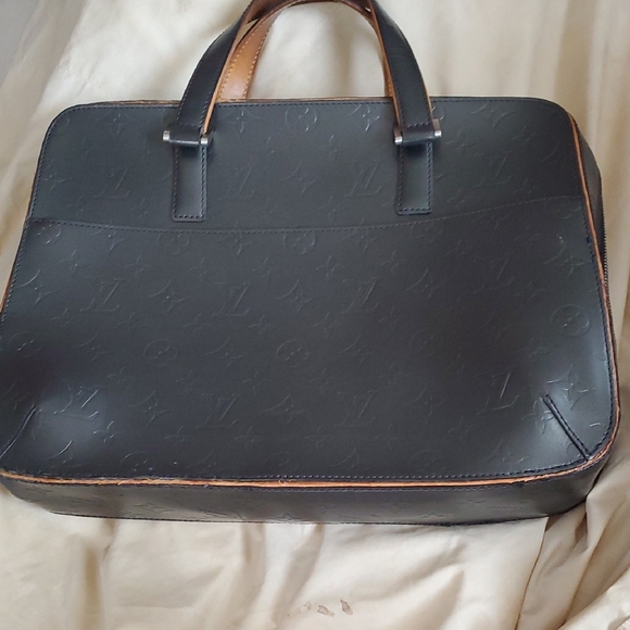 Louis Vuitton Black Monogrammed Bag - Picture 1 of 9